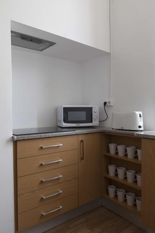 לאגוּ‏ש Guest House First Floor מראה חיצוני תמונה