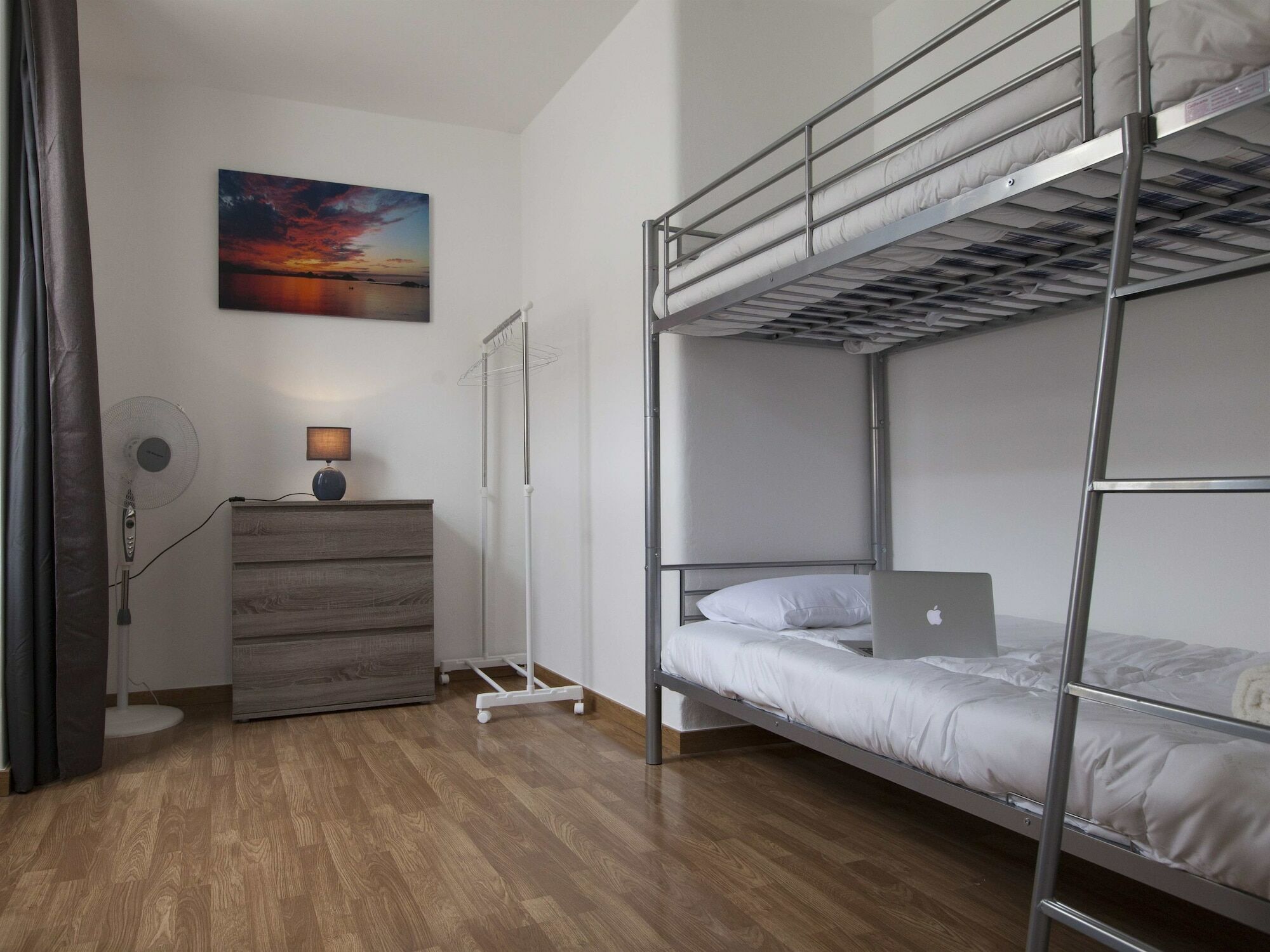 לאגוּ‏ש Guest House First Floor מראה חיצוני תמונה