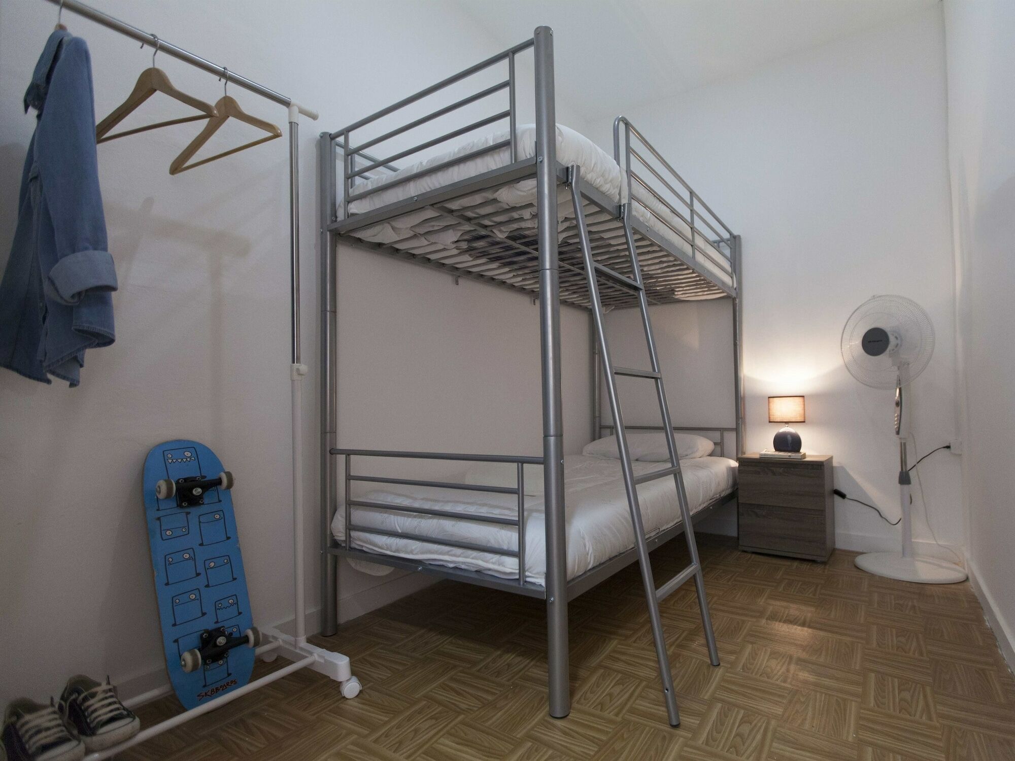 לאגוּ‏ש Guest House First Floor מראה חיצוני תמונה